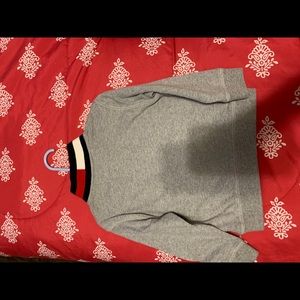 Tommy Hilfiger sweater never worn